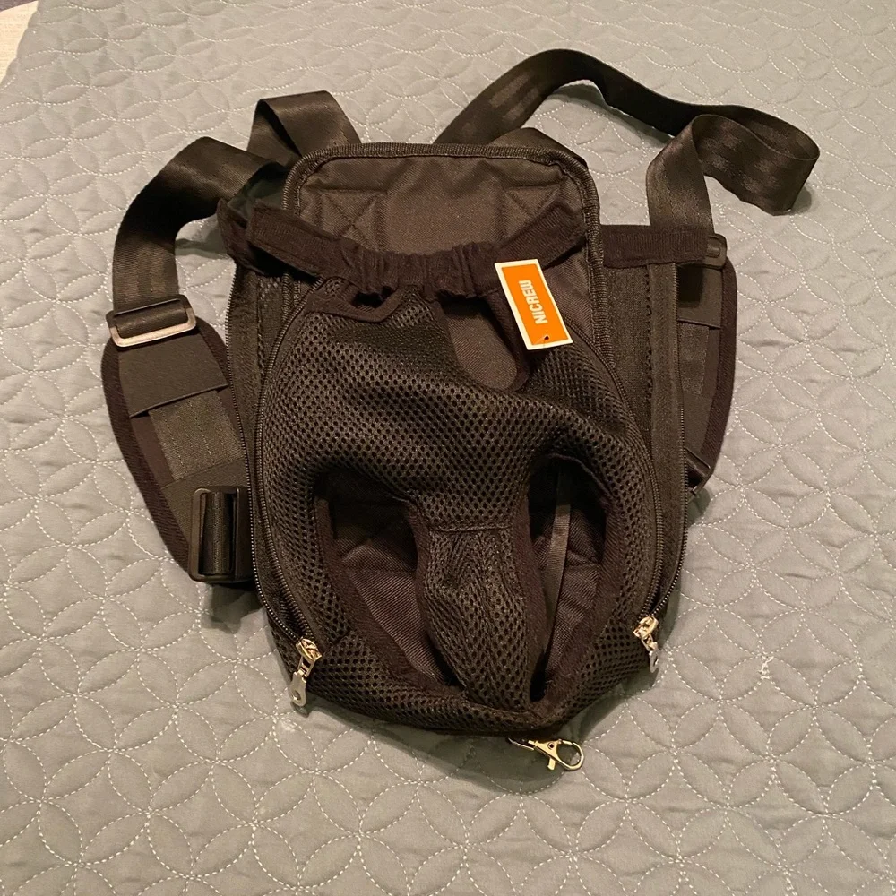 Dog carrier
